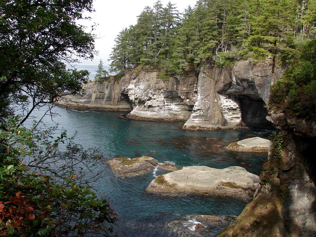 Hole in the Wall-Cape Flattery
