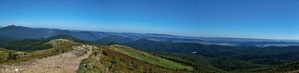 Wide panorama from Bukowe Berdo
