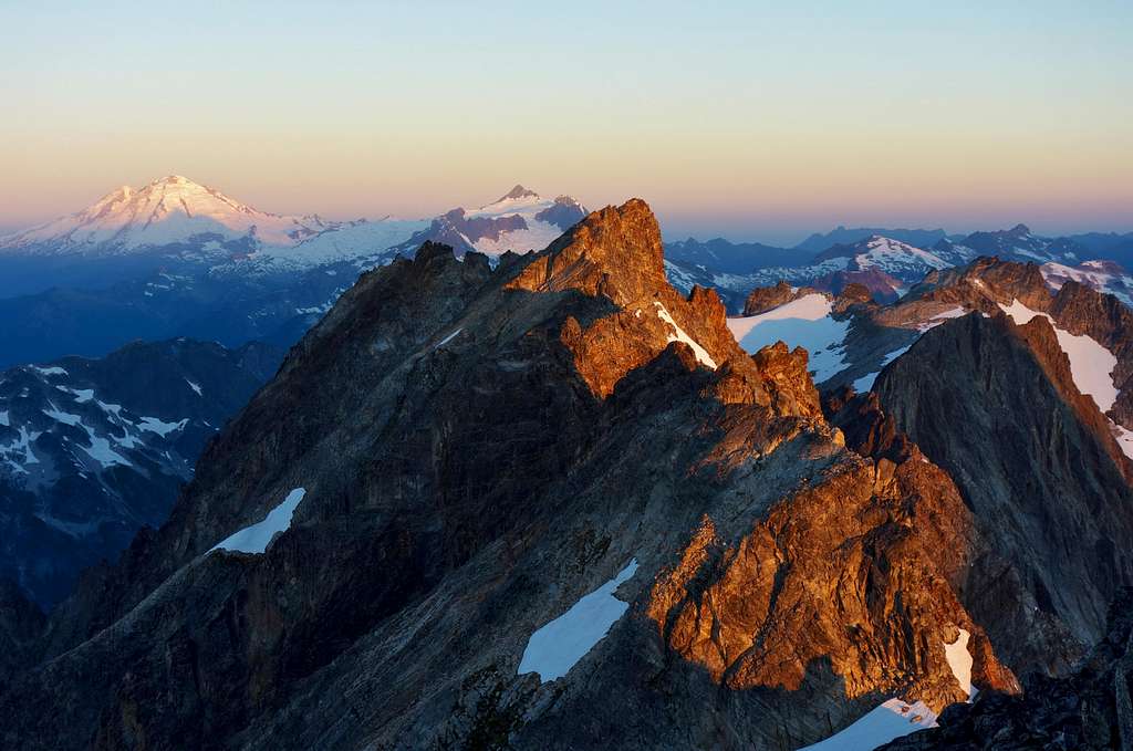 Summit sunrise from East Fury