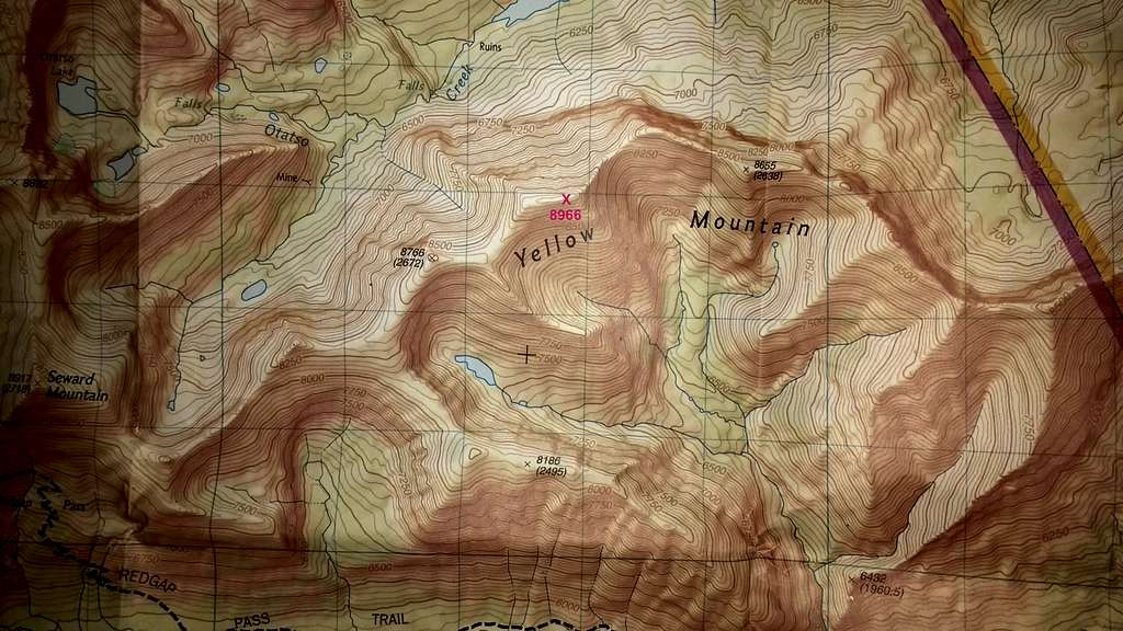 true summit of Yellow Mountain - Trails Illustrated topo map