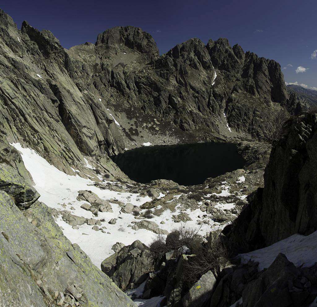 Lac de Capitello with Capu a Chiostru (2295m) and Pic Lombarduccio (2261m)