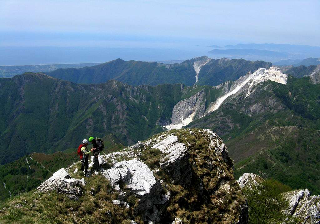 Summit of Corchia and Tyrrenian Sea