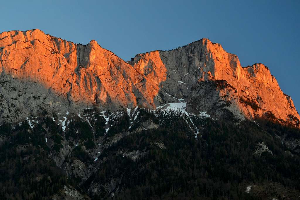 Alpine evening glow on the Wartsteinkopf (1758 m) in the Reiteralpe group