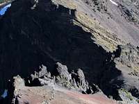 Mt. Thielsen - looking SE 1000' below the summit