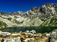Hiking_High_Tatras_Slovakia._Velke_Hincovo_.max-1280x768