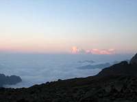 Sea of clouds under Becco...