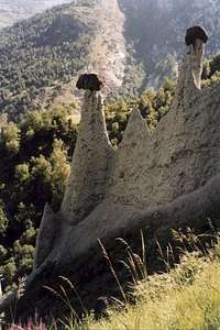Sandstone towers in Val...
