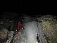 Nigth ice climbing in the...