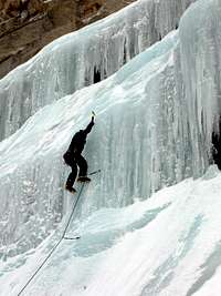 Miguel Forjan leading the Whitney Icefall