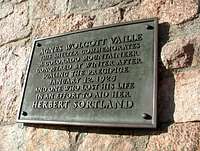 Longs Peak Keyhole Route Vaille memorial plaque
