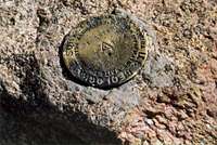 Bierstadt summit marker.