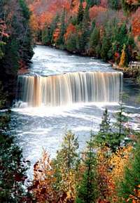 Tahquamenon Falls-Michigan