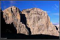Curtain of Dolomite