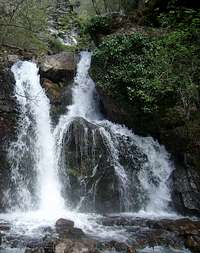 Gjenevica waterfall