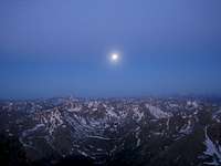 Fullmoon on top of Mount Massive