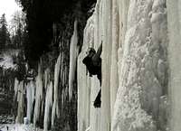 Dan ice climbing in Pont Rouge