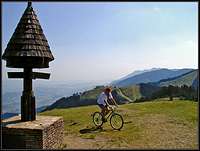 On the summit of Pec/Ofen/M. Forno