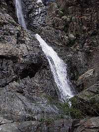 Lower Tanrverdi Falls