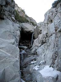 Snow Creek - The Giant Chockstone