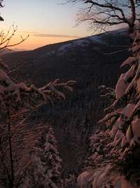 Sunrise over the valley, viewed from Lion Head