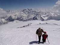 Yunona(4) &Lena climbing Elbrus slope@14300 ft_May07