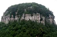The cliffs of Big Pinnacle....