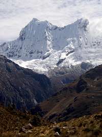 Chacraraju seen from Chopicalqui BC