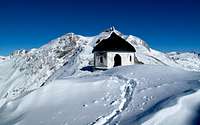 At the little chapel below the Ankogel on 2729 meters