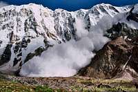 Avalanche in nanga parbat 8126m