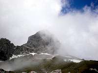 Lamsenspitze partly in clouds