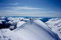 Last (steep) snow ridge before reaching the summit