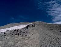 Last bit to the summit of Mt St Helens
