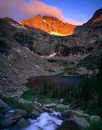 McHenrys Peak at sunrise,...