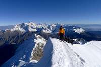 Tocllaraju summit ridge