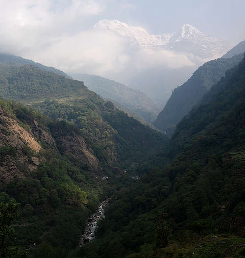 modi khola river, annapurna south and patal hiunchuli