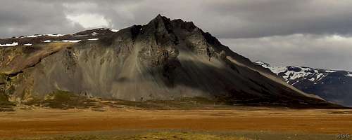 Fagraskógarfjall (644m)
