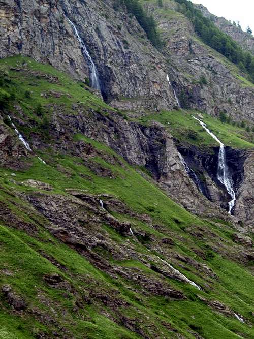 Rhêmes's Doire ... Near Melignon triple Waterfalls 2016