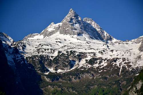 Grosses Reifhorn (2488 m) in the Loferer Steinberge