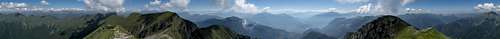 360° summit Panorama from Corno di Pichea