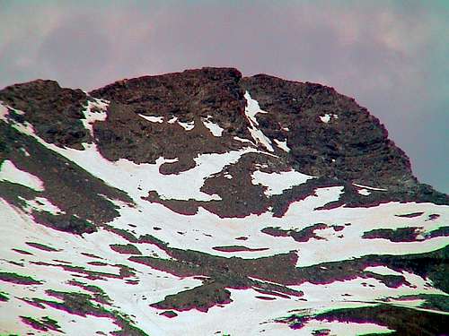 Mont Roisetta ... snowy couloir to true Summit 2002