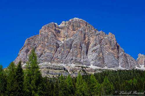 Tofana di Rozes South Face