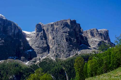 Sella and the VF Brigata Tridentina route