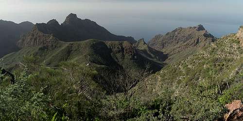 Pico de Veje (864m), Roque de Masca (911m), Morro del Picón (704m)
