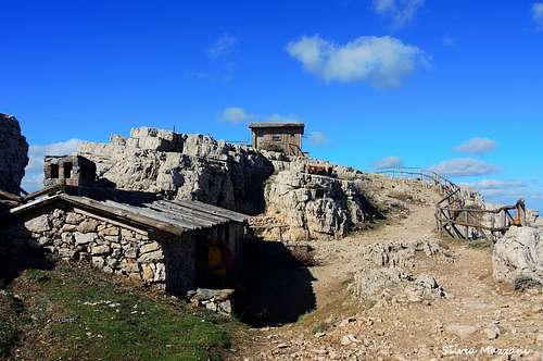 Shelters on the summit of Monte Novo San Giovanni