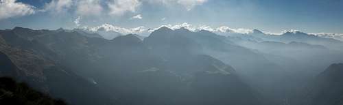Summit view Pizzo delle Segade towards the eastern Alpi Orobie
