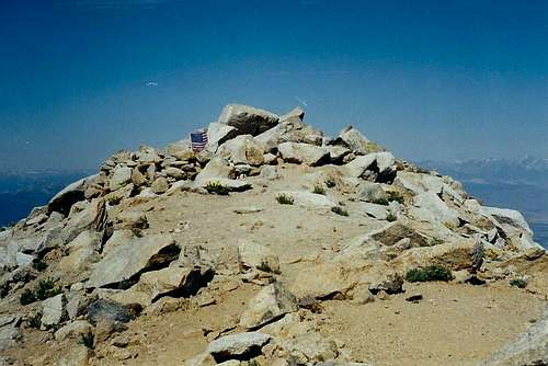 Boundary Peak summit