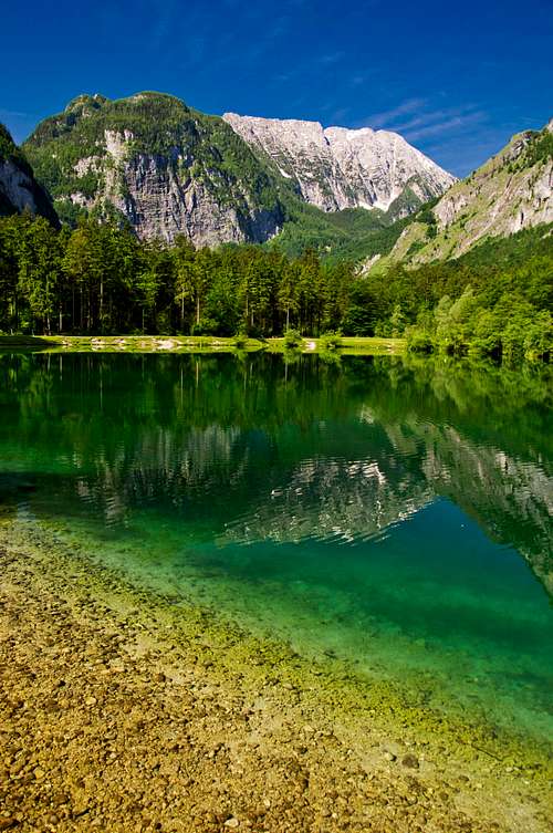 Bluntausee lake and Schneibstein