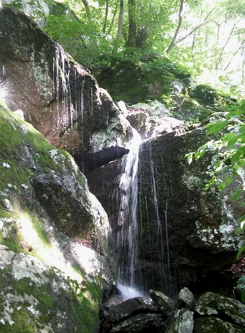 Mau-Har Waterfalls