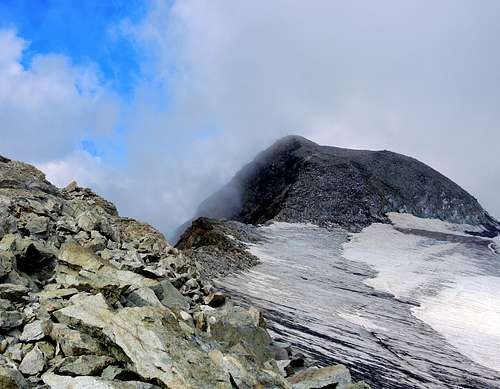 Monte Magro seen from the NE ridge