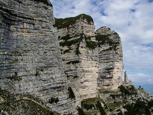 The impressive rock wall of Vigolana